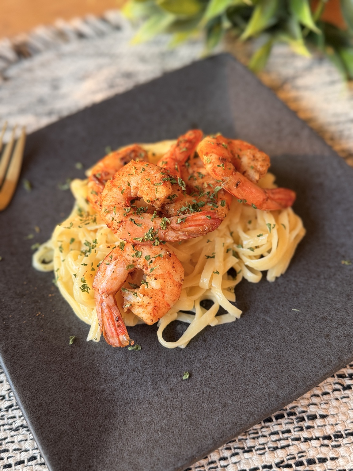 Easy Gluten Free Garlic Butter Shrimp Pasta